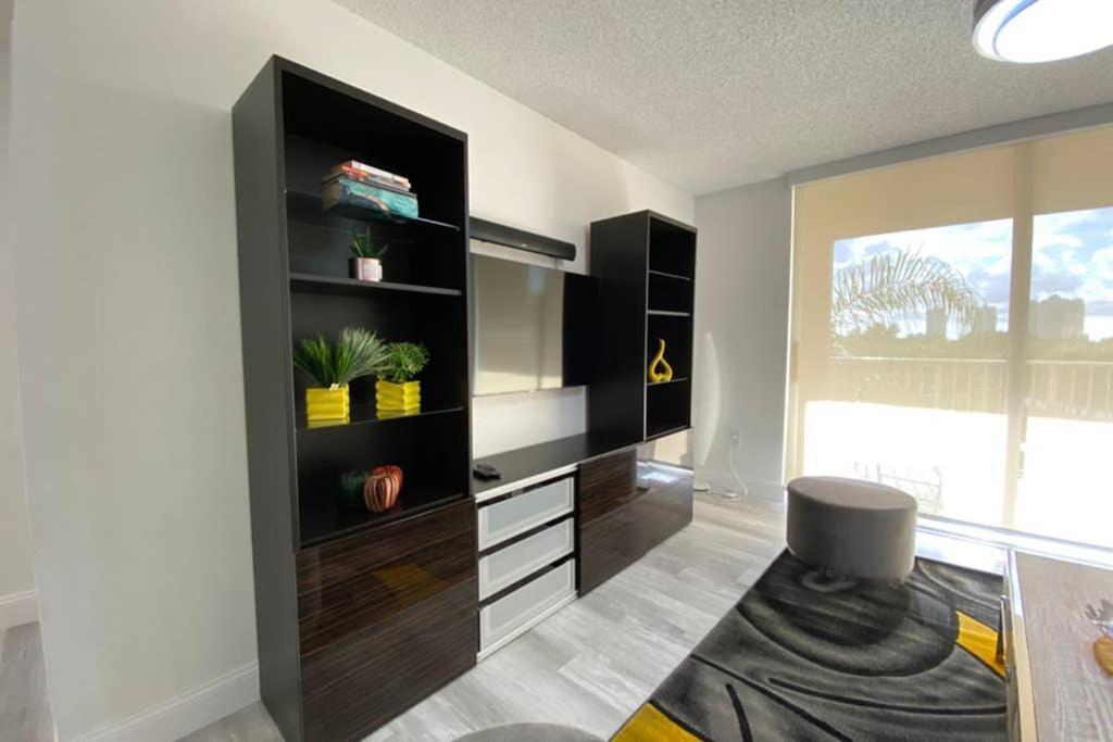 Yacht Club At Aventura 2 Bed 2 Bath Luxurius Cozy Brand New 2020 Apartment Ngoại thất bức ảnh